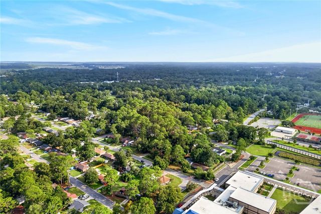 2131 Walz Drive, Savannah, GA 31404
