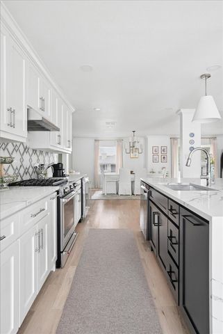 4263 Shady Bend Drive, Dallas, TX 75244