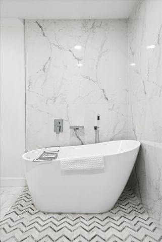 4263 Shady Bend Drive, Dallas, TX 75244