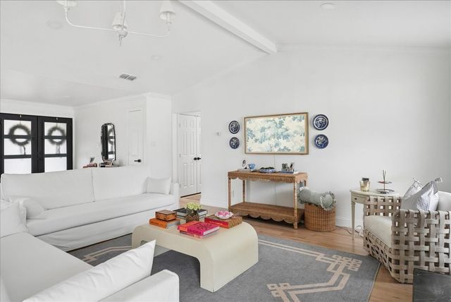 4263 Shady Bend Drive, Dallas, TX 75244