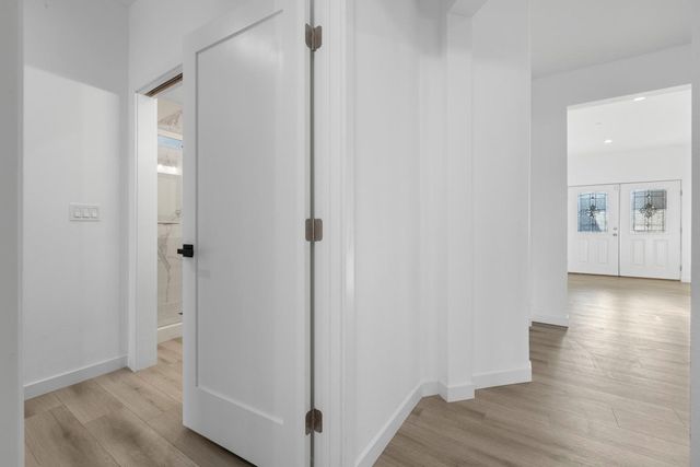 1121 Crater Ave, Modesto, CA 95351