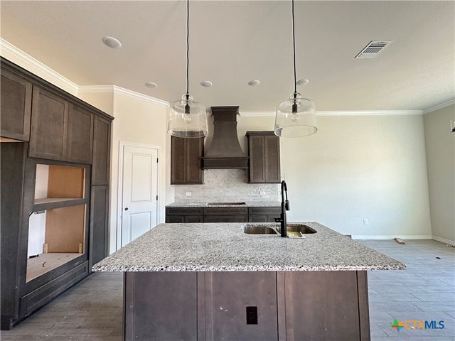 6104 Pescara Drive, Temple, TX 76502