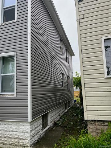 15796 14th Street, Detroit, MI 48238