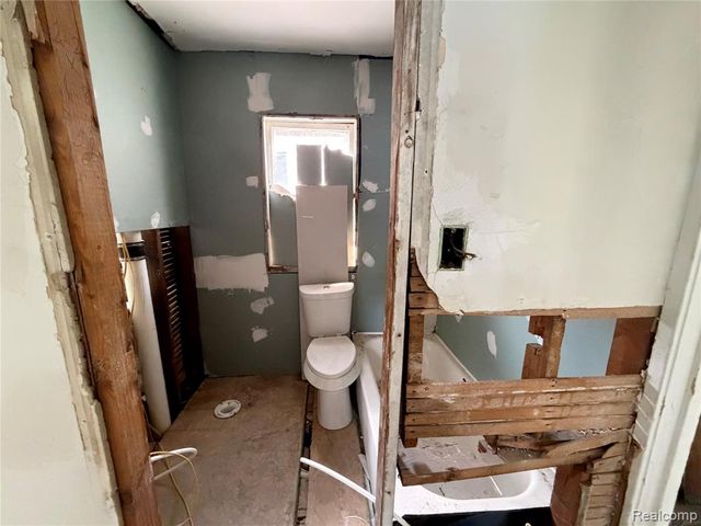 15796 14th Street, Detroit, MI 48238