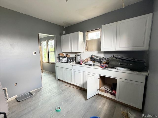 15796 14th Street, Detroit, MI 48238