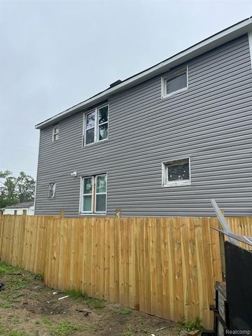 15796 14th Street, Detroit, MI 48238