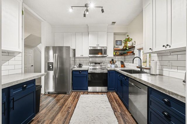 37 Rivers Point Row A, Charleston, SC 29412