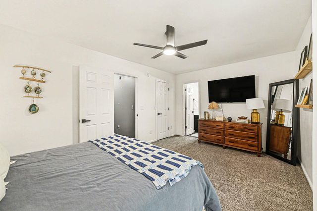 37 Rivers Point Row A, Charleston, SC 29412