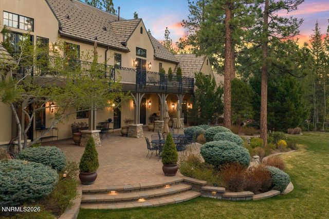 6025 Lake Geneva Drive, Reno, NV 89511