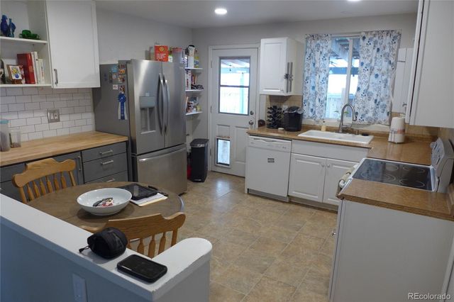 1428 S Bahama Street, Aurora, CO 80017