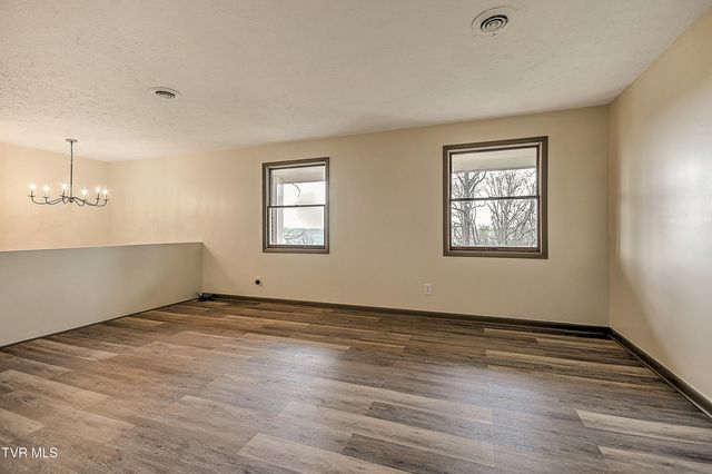 148 Whitehills Road, Kingsport, TN 37660