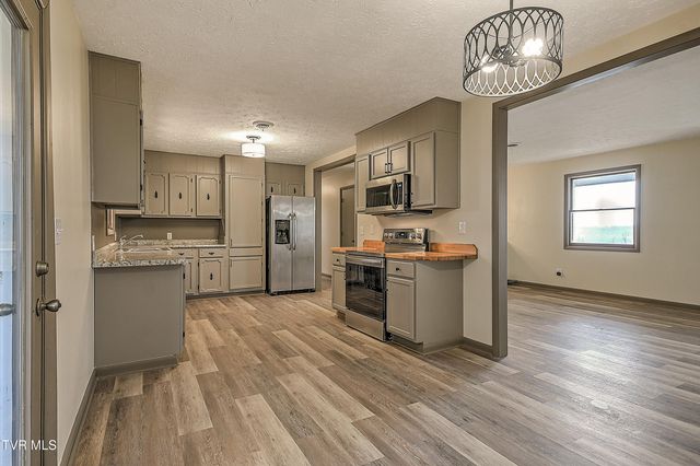 148 Whitehills Road, Kingsport, TN 37660