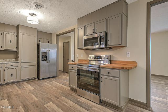 148 Whitehills Road, Kingsport, TN 37660