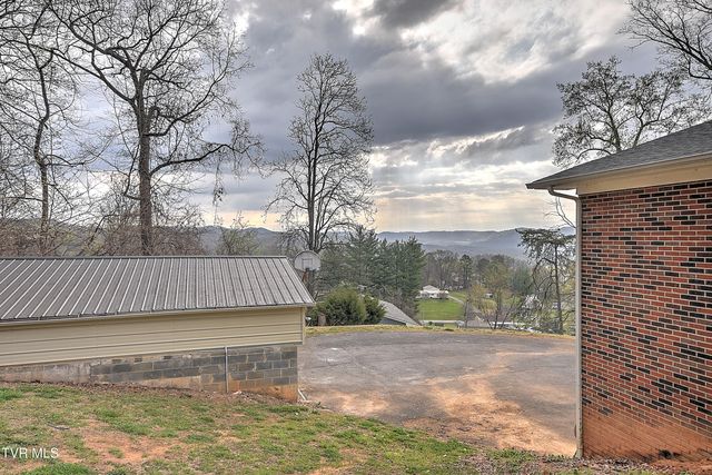 148 Whitehills Road, Kingsport, TN 37660