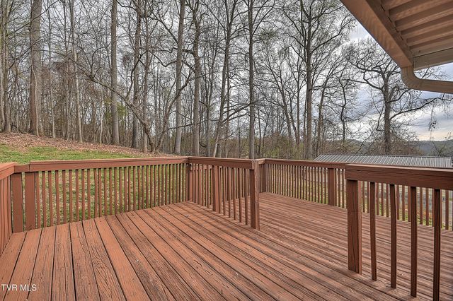 148 Whitehills Road, Kingsport, TN 37660