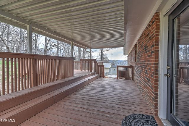 148 Whitehills Road, Kingsport, TN 37660