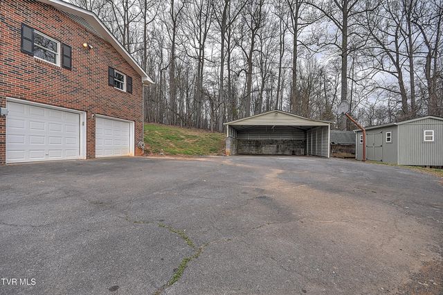 148 Whitehills Road, Kingsport, TN 37660