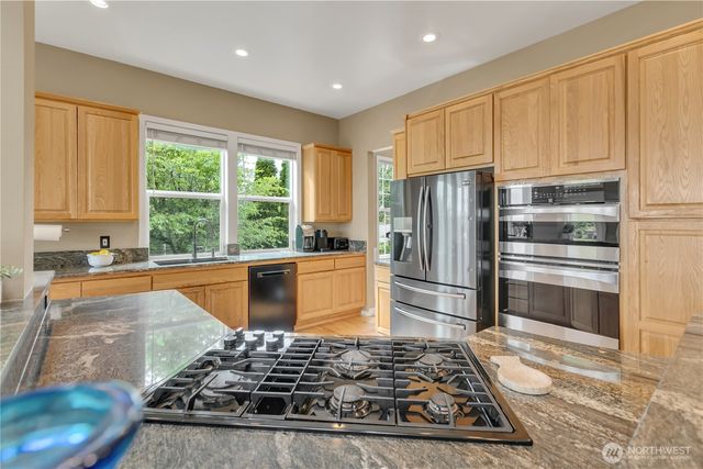 1828 Mariner Circle NE, Tacoma, WA 98422