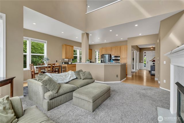 1828 Mariner Circle NE, Tacoma, WA 98422