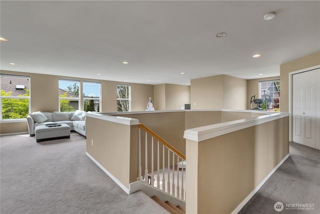 1828 Mariner Circle NE, Tacoma, WA 98422