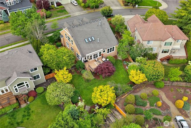 1828 Mariner Circle NE, Tacoma, WA 98422