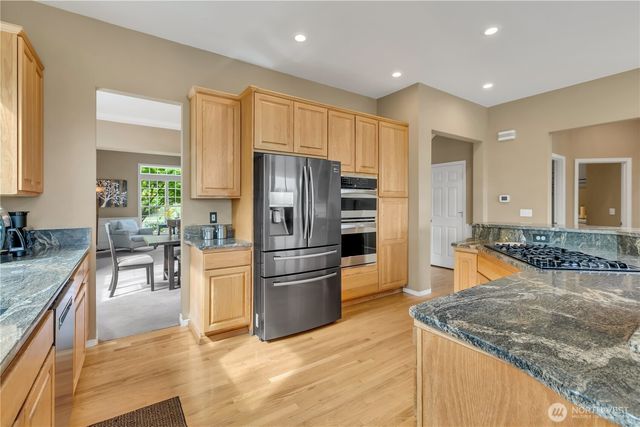 1828 Mariner Circle NE, Tacoma, WA 98422