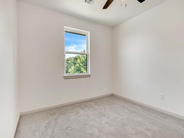 3556 Paso Robles, Edmond, OK 73034