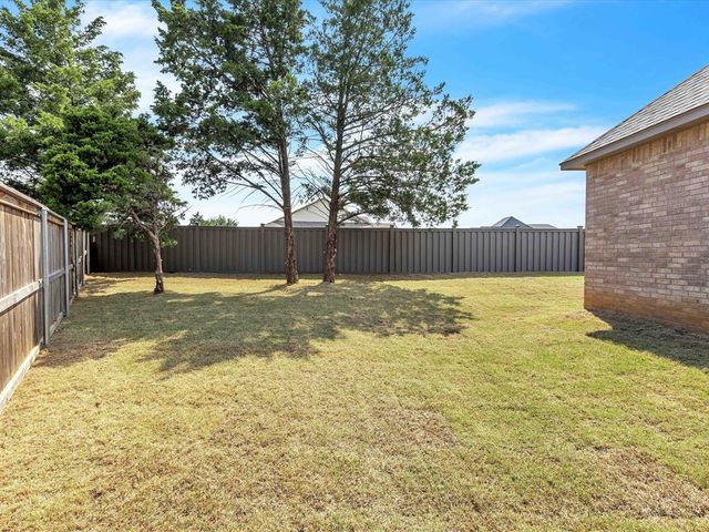 3556 Paso Robles, Edmond, OK 73034