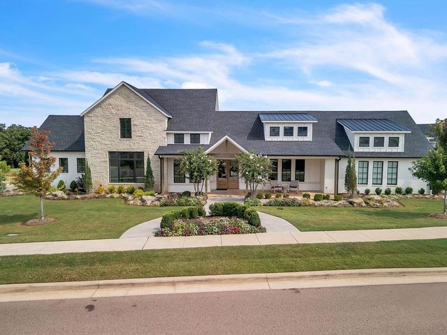 3556 Paso Robles, Edmond, OK 73034