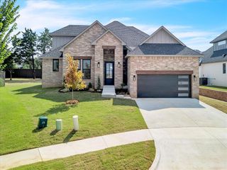 3556 Paso Robles, Edmond, OK 73034