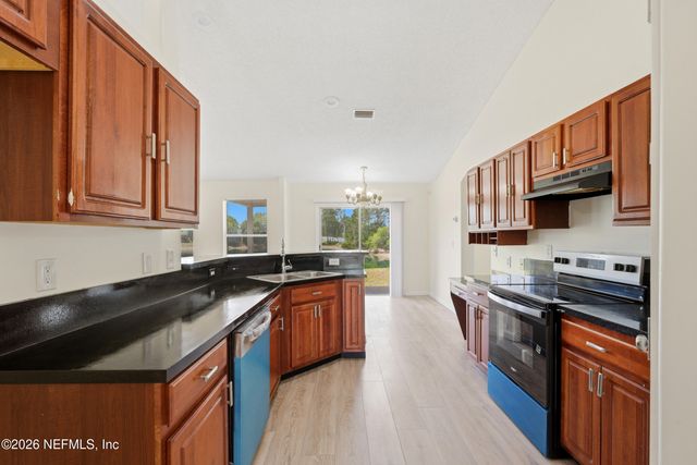 6878 WALL SPRINGS Drive, Jacksonville, FL 32222