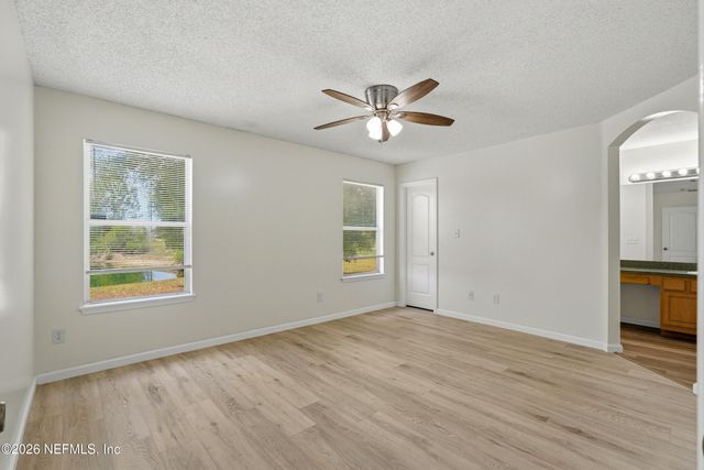6878 WALL SPRINGS Drive, Jacksonville, FL 32222