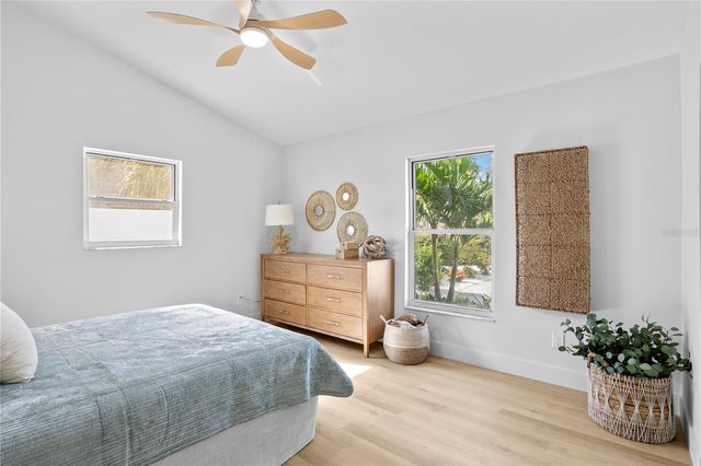 350 N JULIA CIRCLE, St Pete Beach, FL 33706