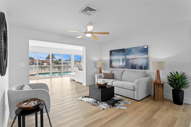 350 N JULIA CIRCLE, St Pete Beach, FL 33706