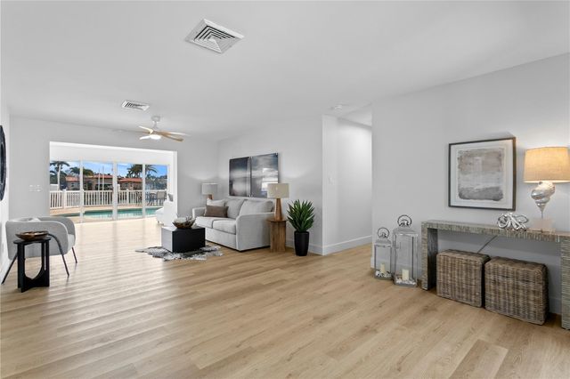 350 N JULIA CIRCLE, St Pete Beach, FL 33706