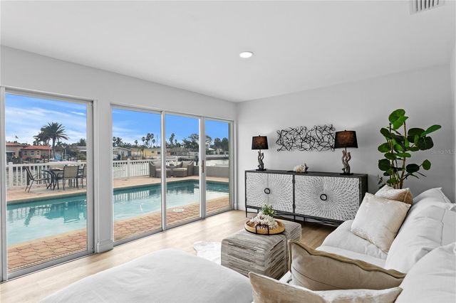 350 N JULIA CIRCLE, St Pete Beach, FL 33706