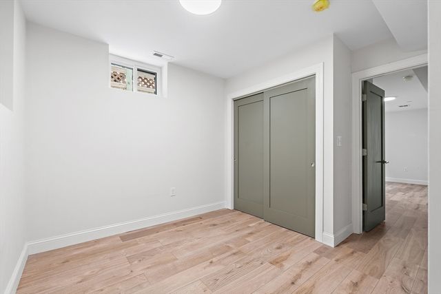 12 Foskett St 1, Somerville, MA 02144