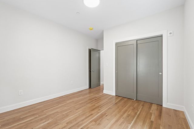 12 Foskett St 1, Somerville, MA 02144