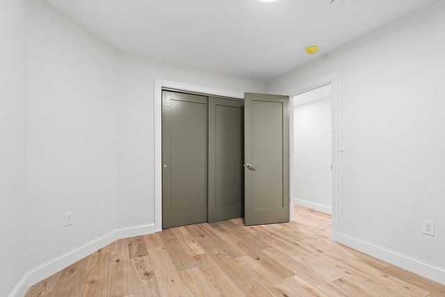 12 Foskett St 1, Somerville, MA 02144
