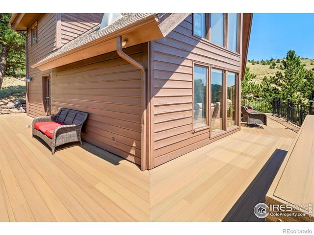 317 Dunraven Glade Road, Glen Haven, CO 80532