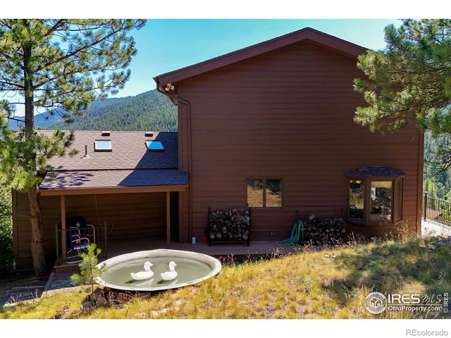 317 Dunraven Glade Road, Glen Haven, CO 80532