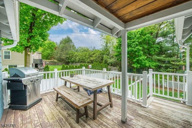 372 E Shore Trl, Sparta Twp., NJ 07871