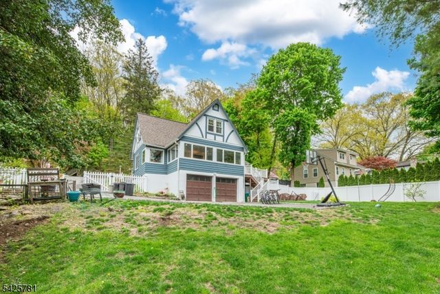 372 E Shore Trl, Sparta Twp., NJ 07871