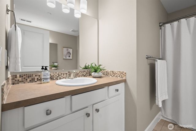 20914 83rd Street Ct E, Bonney Lake, WA 98391