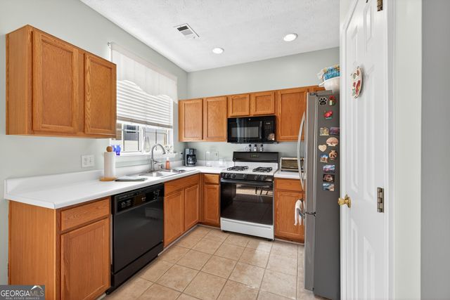 368 West Oaks Trail, Woodstock, GA 30188