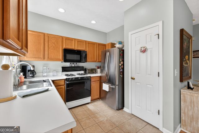 368 West Oaks Trail, Woodstock, GA 30188