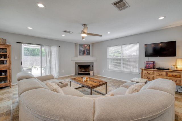 1511 Rhapsody Ridge DR, Cedar Park, TX 78613