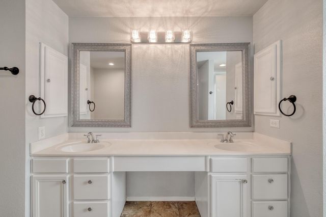 1511 Rhapsody Ridge DR, Cedar Park, TX 78613