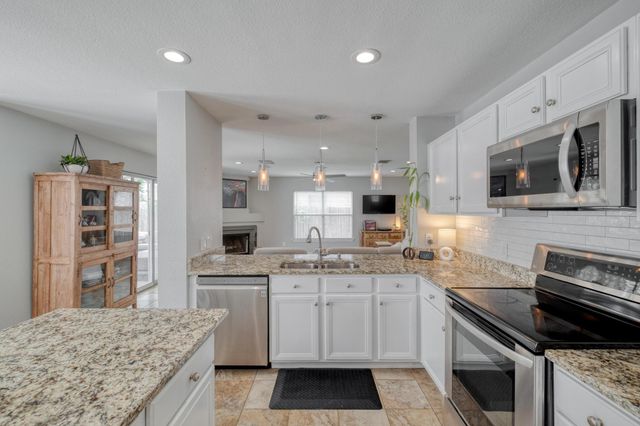 1511 Rhapsody Ridge DR, Cedar Park, TX 78613
