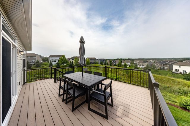 1696 73rd Street W, Inver Grove Heights, MN 55077